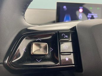 MG Mg4 77kWh Trophy Extended Range (245 ps) - HEATED STEERING - BLIND S