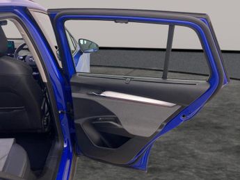 Skoda Enyaq 62kWh 60 (DC120kW) (179 ps) - NAV - WIFI - BLUETOOTH