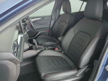 Ford Focus 1.0T EcoBoost MHEV ST-Line X DCT (155 ps) - B&O AUDIO - LED - NA