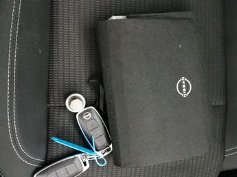 Nissan Qashqai 1.3 DIG-T MHEV Acenta Premium (140 ps) - BLIND SPOT ASSIST