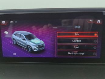 Mercedes-Benz EQC EQC 400 80kWh AMG Line 4MATIC (408 ps) - LANE DEPARTURE 