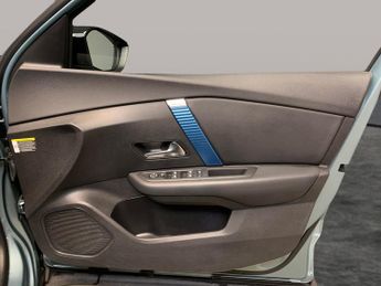 Citroen e-C4 50kWh Sense Plus (136 ps) - CRUISE - CLIMATE CONTROL - DAB