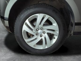 Land Rover Range Rover Evoque 1.5 P300e 12.2kWh R-Dynamic S Plug-in 4WD (309 ps) - REVERSE CAM