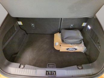 Ford Mustang Mach-e Extended Range 91kWh Automatic (294 ps) - KEYLESS ENTRY - REVERS