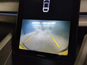 Polestar Polestar 2 Dual Motor 78kWh Long Range Plus Pilot Fastback 4WDE (408 ps) - 