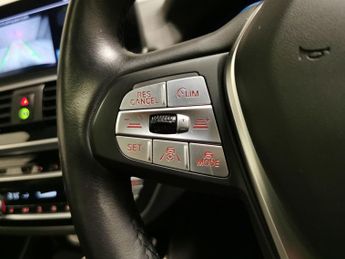 BMW iX3 80kWh Premier Edition (286 ps) - ACTIVE LANE ASSIST - DRIVING AS