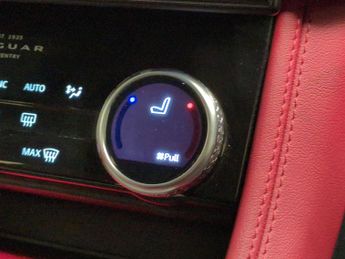 Jaguar F-PACE 2.0 D200 MHEV R-Dynamic S AWD (204 ps) - HEATED STEERING - LANE 
