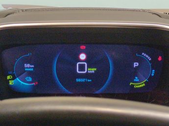 Peugeot E-2008 50kWh GT Premium (136 ps) - REVERSE CAM - ALCANTARA - NAV