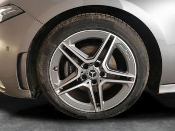 Mercedes-Benz A Class 1.5 A180d AMG Line (Executive) 7G-DCT (116 ps) - HEATED SEATS - 