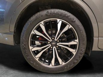 Ford Kuga 2.5 Duratec 14.4kWh ST-Line X Edition Plug-in CVT (225 ps) - NAV