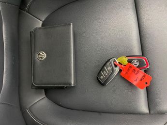 MG MG ZS 44.5kWh Exclusive (143 ps) - HEATED SEATS - NAV - BLIND SPOT ASS