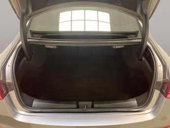 Mercedes-Benz CLA 1.3 CLA180 AMG Line Night Edition (Premium Plus) Coupe 7G-DCT (1