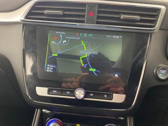 MG MG ZS 44.5kWh Exclusive (143 ps) - HEATED SEATS - NAV - BLIND SPOT ASS