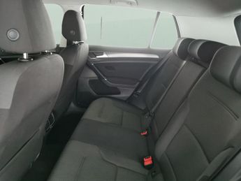 Volkswagen E-golf 35.8kWh e-Golf (136 ps) - USB AUDIO - SPLIT FOLDING REAR SEATS -