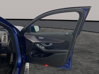 Mercedes-Benz EQC EQC 400 80kWh AMG Line (Premium) 4MATIC (408 ps) - REVERSE CAM -