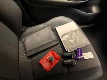 Toyota Yaris Cross 1.5 VVT-h Dynamic E-CVT AWD (116 ps) - BLUETOOTH - AIR CON