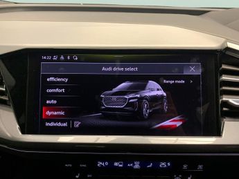 Audi Q4 E-tron 150kW 40 82kWh S Line [C+S/Tech Pack] - LED - HEATED SEATS - LAN