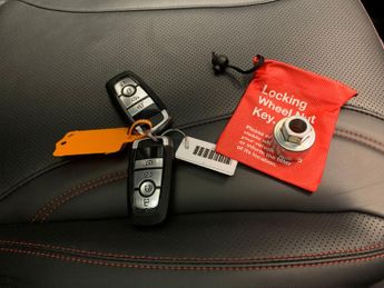 Ford Mustang Mach-e Extended Range 91kWh Automatic AWD (351 ps) - HEATED SEATS - NAV