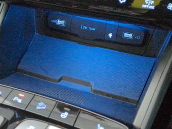 Hyundai Tucson 1.6 h T-GDi 13.8kWh Premium Plug-in 4WD (265 ps) - HEATED SEATS