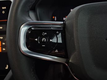 Polestar Polestar 2 Single Motor 69kWh Standard Range Fastback FWD (231 ps) - HEATED