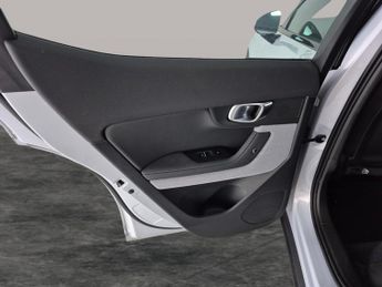 Polestar Polestar 2 Single Motor 69kWh Standard Range Fastback FWD (231 ps) - REVERS