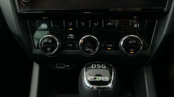 Skoda Octavia 2.0 TSI GPF vRS DSG (245 ps) - PADDLE SHIFT - AIR CON - SD CARD 