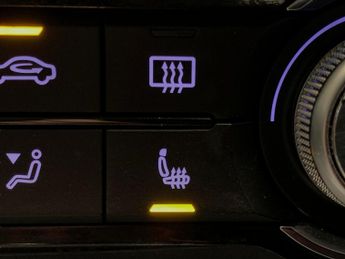 MG MG ZS 44.5kWh Exclusive (143 ps) - HEATED SEATS - NAV - BLIND SPOT ASS