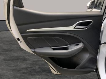 MG MG ZS 44.5kWh Exclusive (143 ps) - HEATED SEATS - NAV - BLIND SPOT ASS