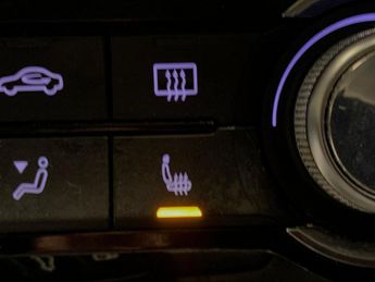 MG MG ZS 44.5kWh Exclusive (143 ps) - HEATED SEATS - NAV - BLIND SPOT ASS