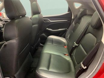 MG MG ZS 44.5kWh Exclusive (143 ps) - HEATED SEATS - NAV - BLIND SPOT ASS