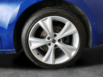 Seat Leon 1.5 eTSI MHEV FR DSG (150 ps) - NAV - WIFI - LANE DEPARTURE