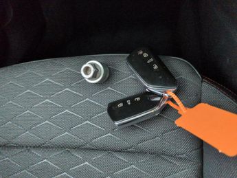 Seat Leon 1.5 eTSI MHEV FR DSG (150 ps) - NAV - WIFI - LANE DEPARTURE