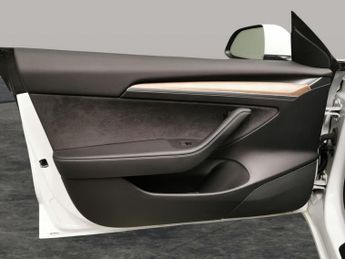 Tesla Model 3 (Dual Motor) Long Range 4WDE (346 ps) - PARK ASSIST - LED - REVE