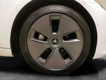 Tesla Model 3 (Dual Motor) Long Range 4WDE (346 ps) - PARK ASSIST - LED - REVE