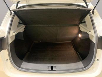 MG MG ZS 44.5kWh Exclusive (143 ps) - HEATED SEATS - NAV - BLIND SPOT ASS