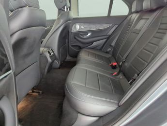 Mercedes-Benz E Class 3.0 E450 V6 AMG Line Edition (Premium Plus) G-Tronic+ 4MATIC (36