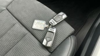 Audi A4 2.0 TFSI 35 S line S Tronic (150 ps) - BLUETOOTH - DRIVING MODES