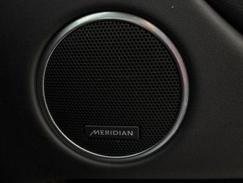 Land Rover Discovery Sport 1.5 P300e 12.2kWh R-Dynamic SE Plug-in 4WD (309 ps) - CARPLAY