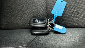 Toyota Corolla 1.8 VVT-h Design CVT (140 ps) - HEATED SEATS - LANE DEPARTURE AL