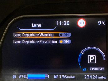 Nissan Leaf 40kWh Tekna (150 ps) - BLIND SPOT ASSIST - LANE DEPARTURE  - CRU