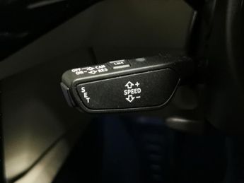 Audi e-tron 55 quattro 95kWh (408 ps) - ADJUSTABLE SUSPENSION - LANE DEPARTU