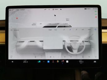 Tesla Model Y SUV RWD (346 ps) - HEATED STEERING - BLIND SPOT ASSIST - WIFI