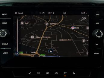 Volkswagen Passat 2.0 TDI EVO SEL DSG (150 ps) - LANE DEPARTURE  - BLUETOOTH