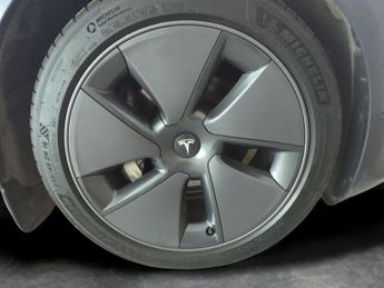 Tesla Model 3 (Dual Motor) Long Range 4WDE (346 ps) - PARK ASSIST - LED - REVE