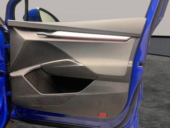 Skoda Enyaq 62kWh 60 (DC120kW) (179 ps) - NAV - WIFI - BLUETOOTH