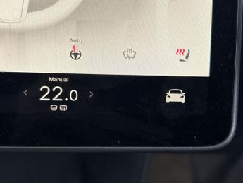 Tesla Model Y (Dual Motor) Long Range 4WDE (384 bhp) - REVERSE CAM - NAV - LEA