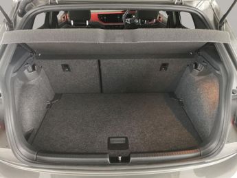 Volkswagen Polo 2.0 TSI GPF GTI+ DSG (200 ps) - ACTIVE INFO DISPLAY - LIGHT AND 