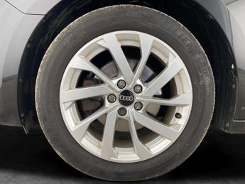 Audi A1 1.0 TFSI 30 Sport Sportback S Tronic (110 ps) - CRUISE - DRIVING