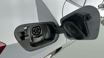 Volkswagen ID.3 Pro Performance 58kWh Family (204 ps) - BLUETOOTH - PARK SENSORS