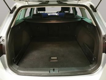 Volkswagen Passat 1.5 TSI EVO SEL DSG (150 ps) - PADDLE SHIFT - PARK SENSORS - AIR